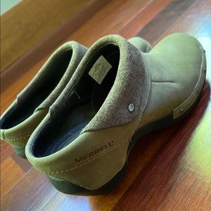 Merrell Drizzle Luxe Studded Leather Slip-On Clogs